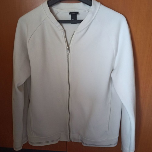 Men's white cardigan size medium in excellent condition