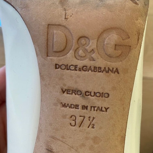 Dolce & Gabbana pumps like new, three colors, size 37.5