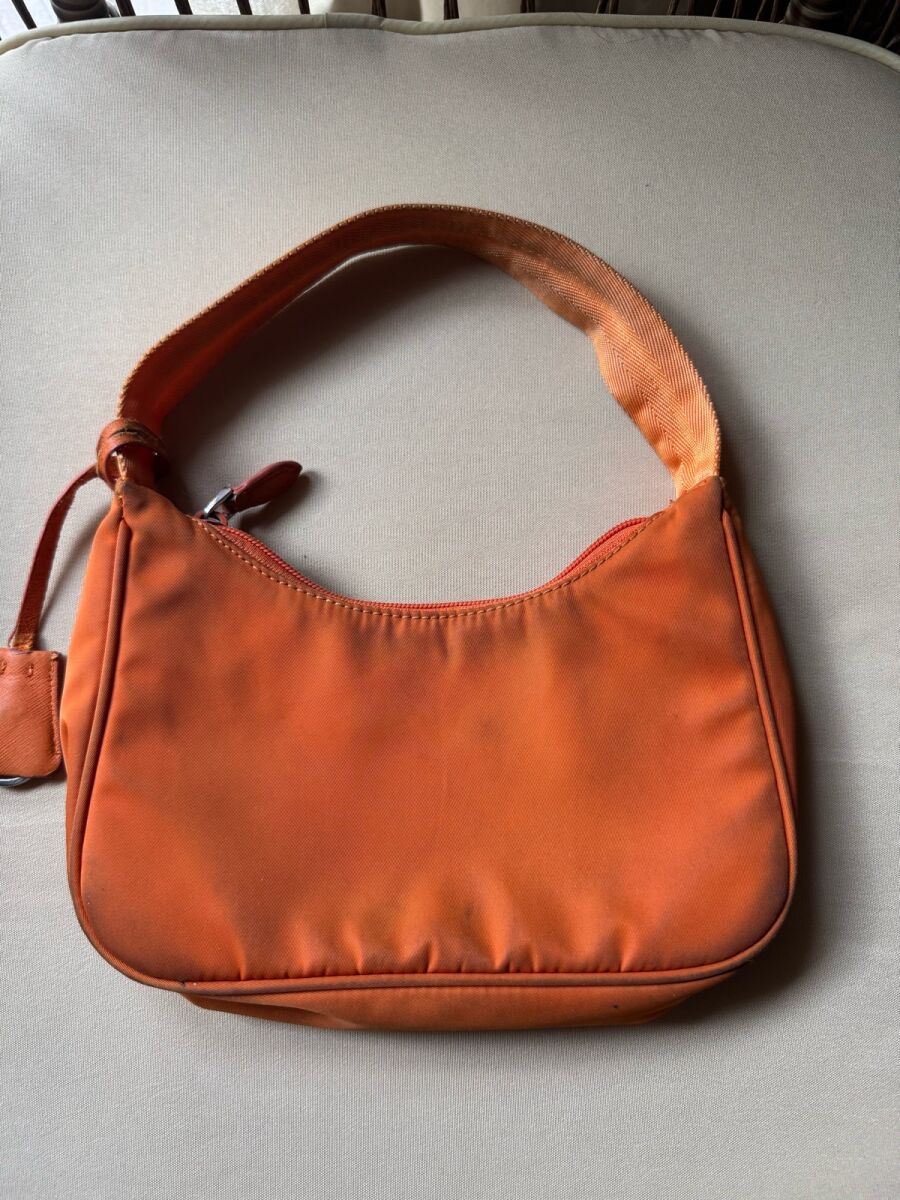 Prada shoulder bag used, vintage, orange - € 120,00 - Vendora.cy