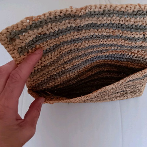 Straw clutch bag used, beige with khaki details