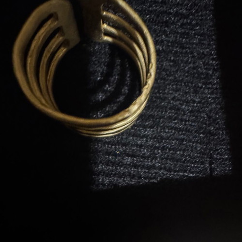 Ring new gold color with 2 wearing styles