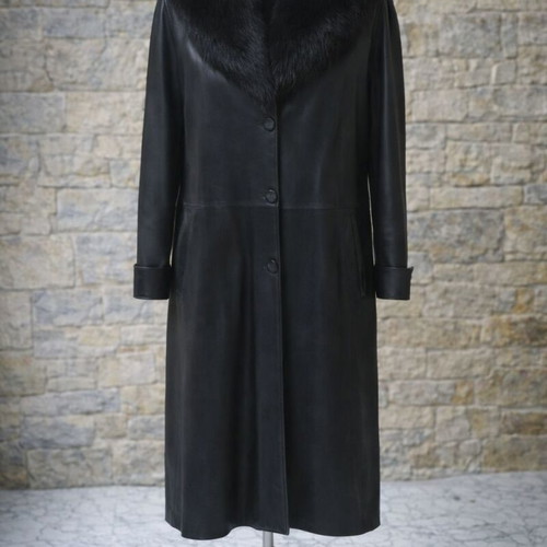 Skin to Skin women's leather coat black, A-line, size 48-50 like new