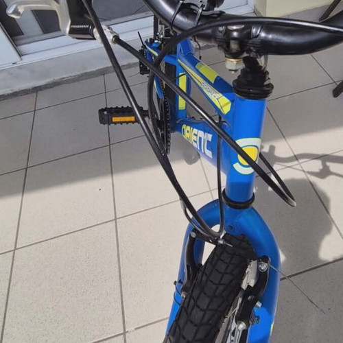 Orient 20" mountain bike like new, 6-speed Shimano, V-brakes