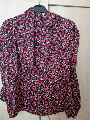 Zara floral top blouse like new, size M