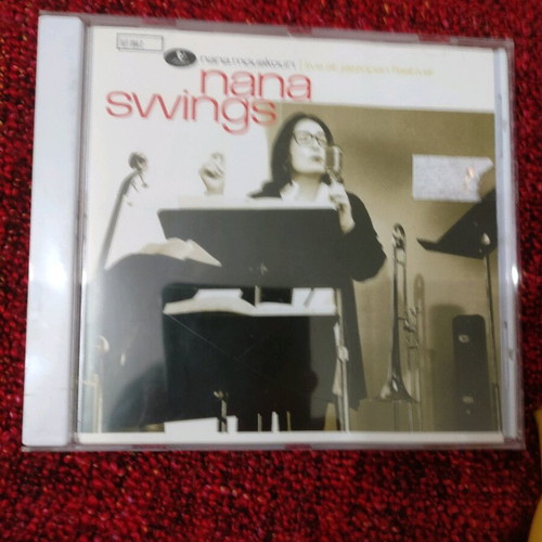 Nana Mouskouri Nana Swings CD used