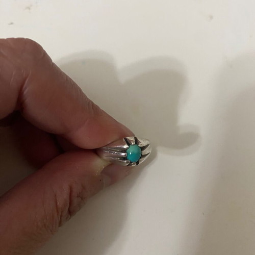 Vintage silver ring with turquoise stone used, size 6
