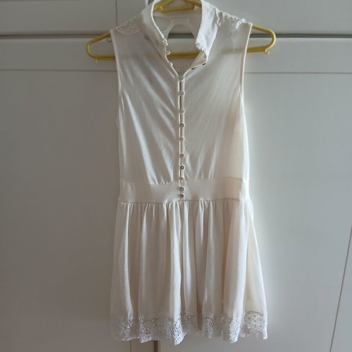 Softy white mini dress used, size small