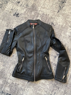 Itenly Fashion women's black leather jacket XS
