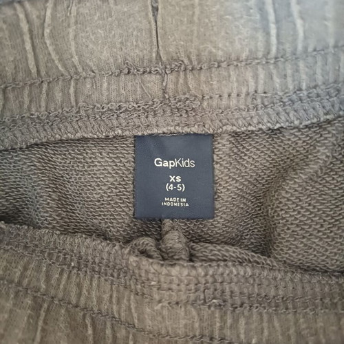 GAP boys' shorts 2 pcs used, size 4-5 years, grey and blue