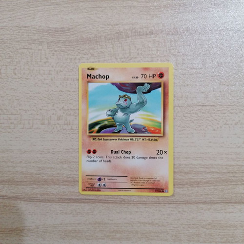 Pokémon Machop Evolutions 2016 card new