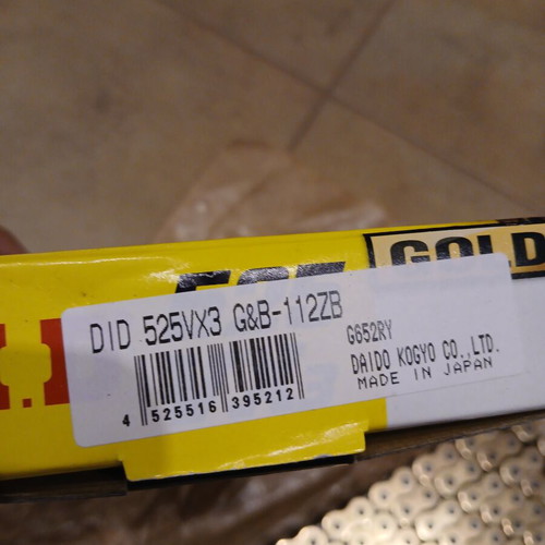 D.I.D 525VX3GB-112ZB motorcycle chain like new, gold