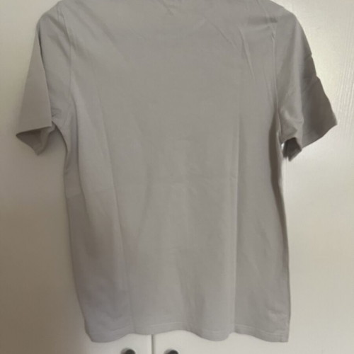 Adidas kids t-shirt size 13-14 like new, grey