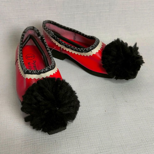 Palatino children's traditional tsarouhia size 22/23 like new