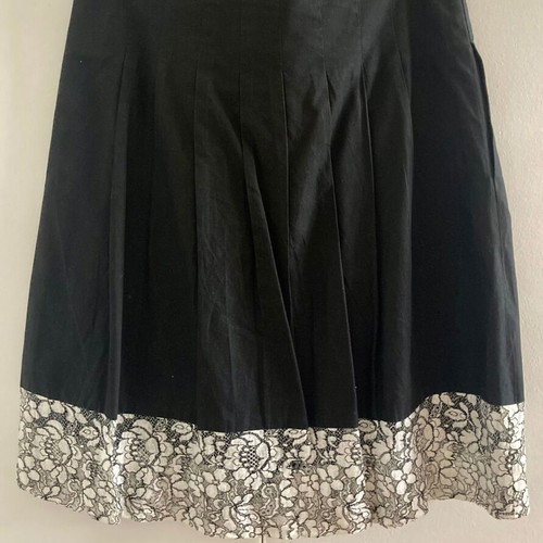 Erotokritos black and white cotton skirt with lace like new