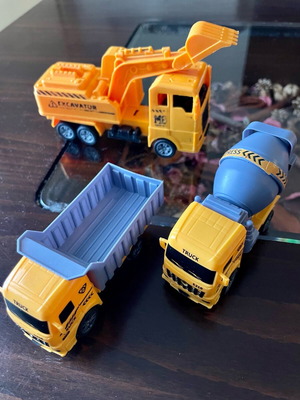 Miniature trucks used
