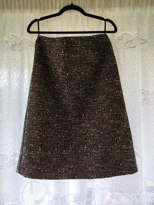 M&S Marks and Spencer skirt new, size 42, black and white