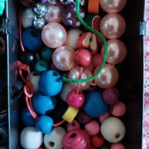 Craft supplies like new with case