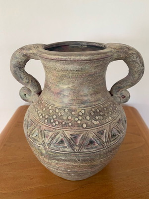 Vintage ceramic decorative amphora vase like new