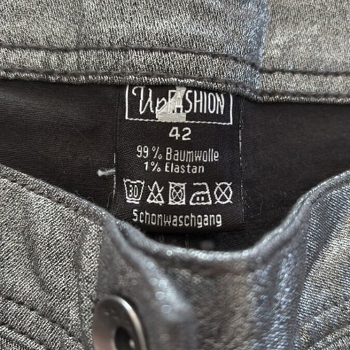Slim jeans-style pants in silver metallic shade like new, size 42