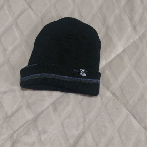 Men's beanie like new