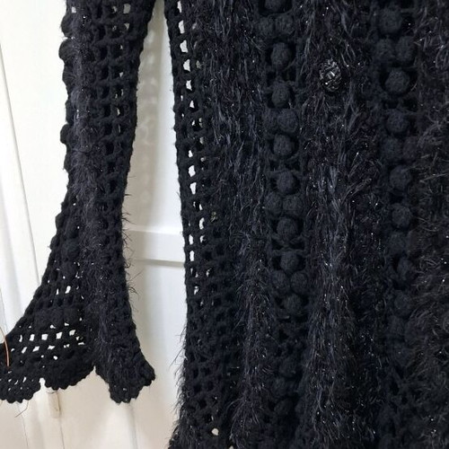 Knitted cardigan with hood and buttons size M like new, black