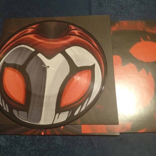 Hollow Knight Gods And Nightmares vinyl like new