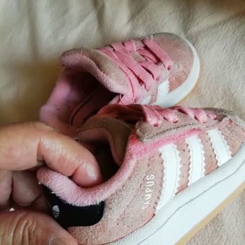 Adidas Suede Kids Shoes Size 19 Like New Pink Slip-On