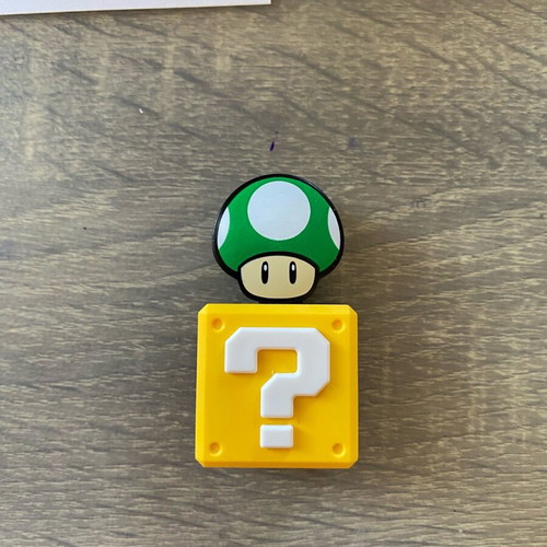 Super Mario kinder joy new green marker