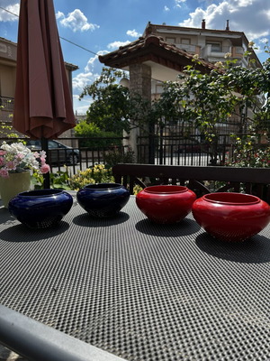 Flower pots like new, perfect for flowers