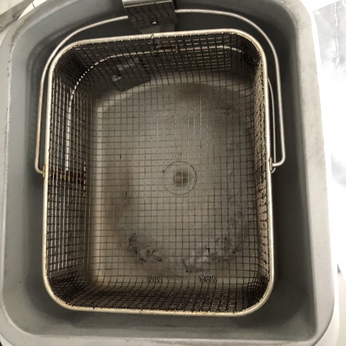 Kenwood DF460 deep fryer used, 2.5 L