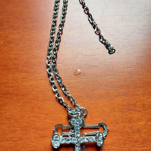 Double Cross Pendant silver, like new with chain