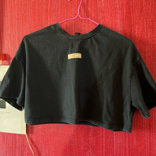 Shein crop top short sleeve like new, size M