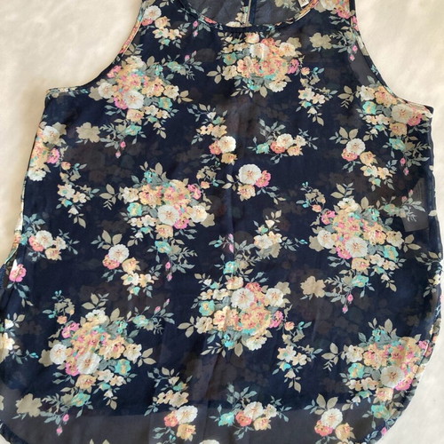 Pink Woman top multicolored, transparent, asymmetric, size M like new