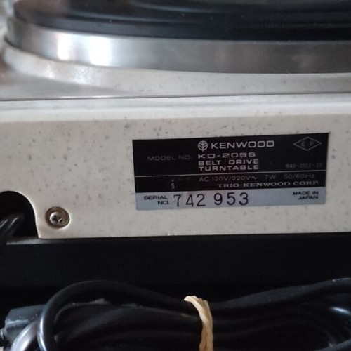 Kenwood KD-2055 turntable, vintage 70's model