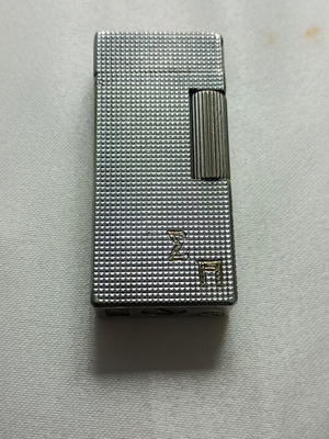 Αναπτήρας S.T.Dupont vintage μεταχειρισμένος με χαραγμένα αρχικά Σ.Μ.
