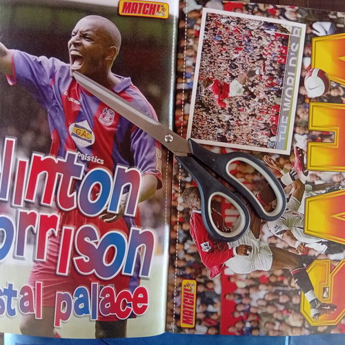 Match Football Magazine Issue 29/8-4/9/2007 like new, Premier League posters