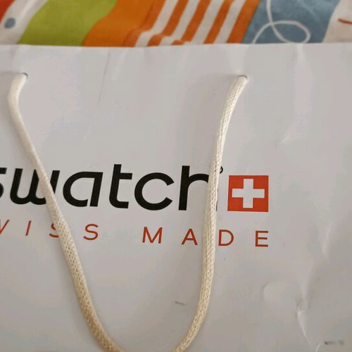 Swatch Snoopy Peanuts collectible red watch like new