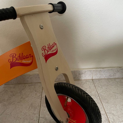 Janod wooden balance bike like new with air wheels