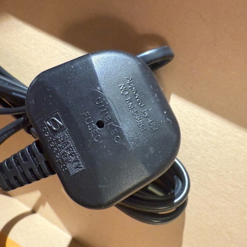 England plug with cable new