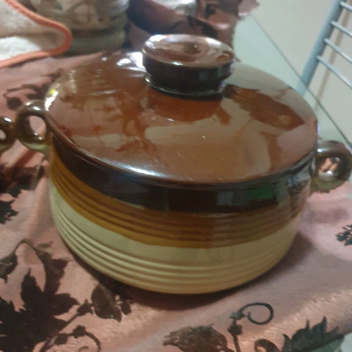 Vintage ceramic cookware set like new
