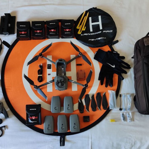 DJI Mavic 2 Pro drone μεταχειρισμένο με 5 μπαταρίες και αξεσουάρ