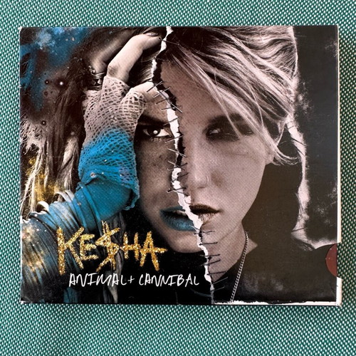 Kesha 3 CD pack like new, pop