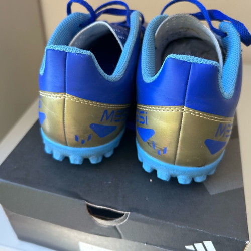 Adidas Messi football shoes used in very good condition