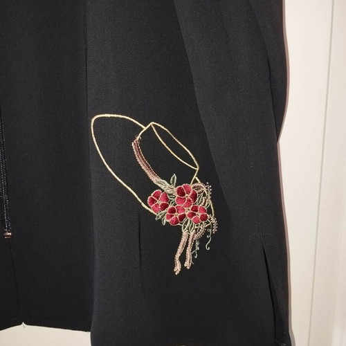 Vintage blouse with embroidered detail black, like new, size XXL
