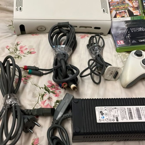 Xbox 360 console for repair with wireless controller, power supply, 5 games, cables