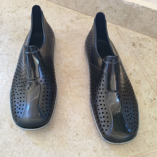 Aqua Water Shoes Size 42 Like New, Made in Italy