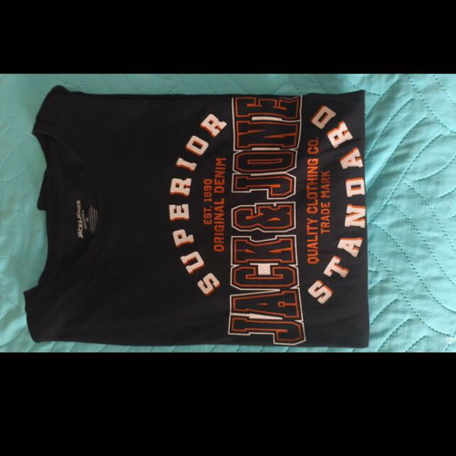 Jack & Jones Essentials short sleeve t-shirt like new, size M, black