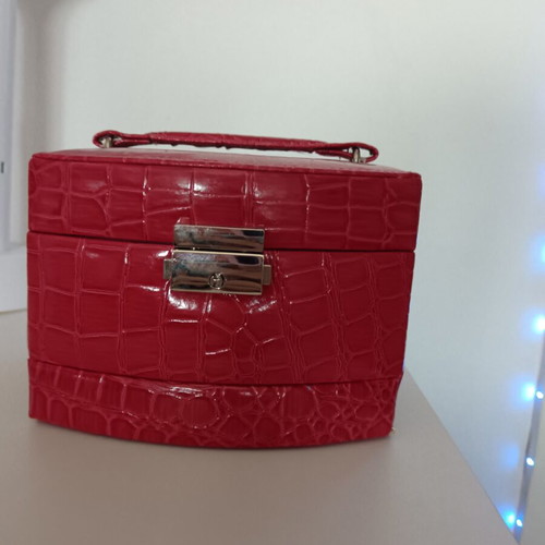 Jewelry box like new, red, multi-level with croco texture