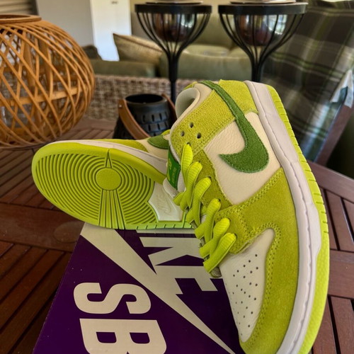 Nike Dunk low SB F.P Green Apple new, size 38, multicolor green