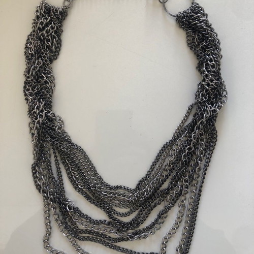 Bloomingdales choker used metal chain necklace